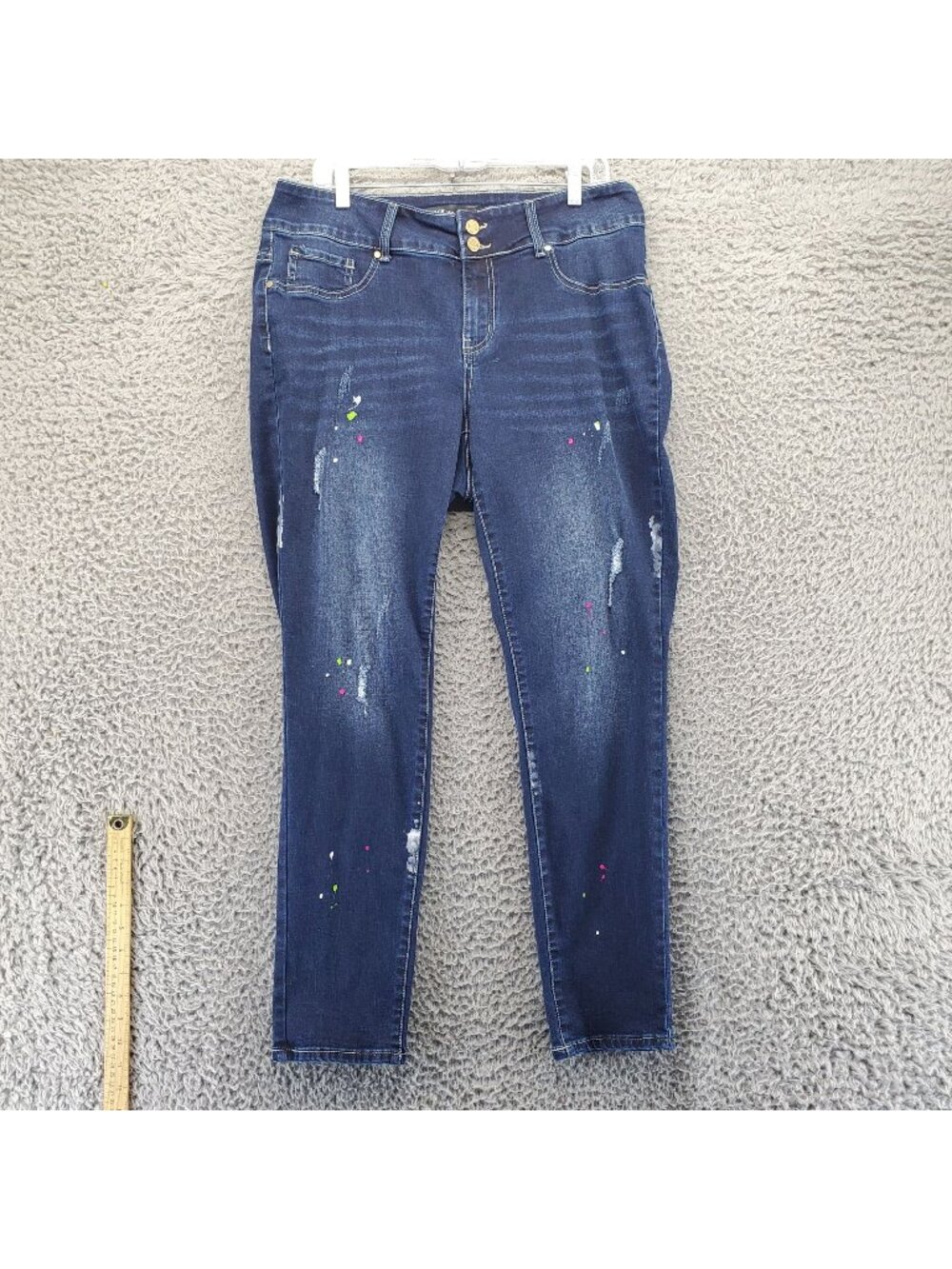 White Mark Jeans Womens Size 18 Blue Splatter Paint Denim Skinny
